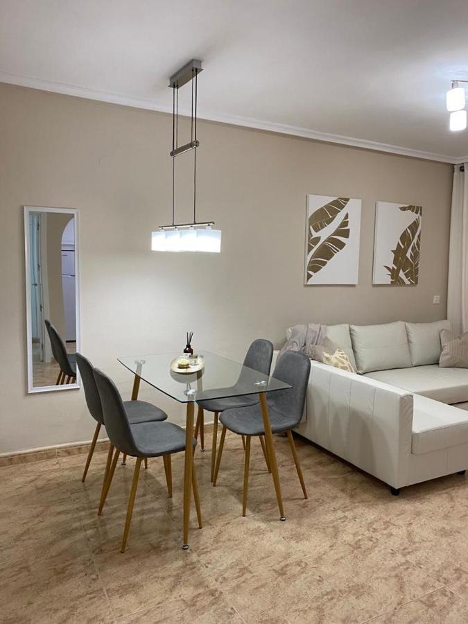 Комфортабельные Апартаменты С Большой Террасой Torrevieja Luaran gambar